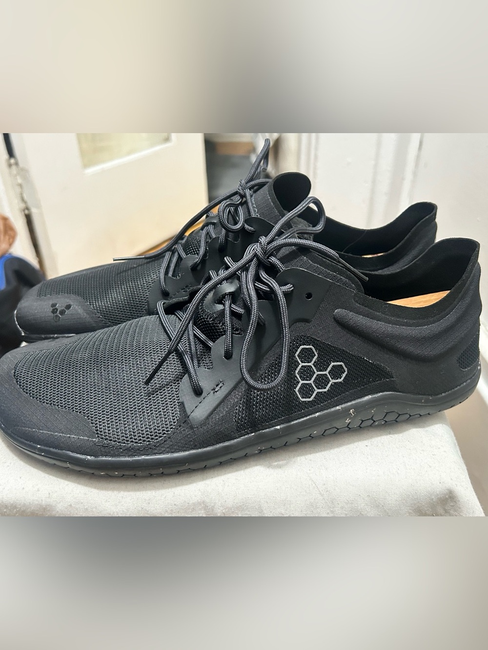 Vivobarefoot Primus Lite 3.5 | Obsidian | Size 11 - EU 44